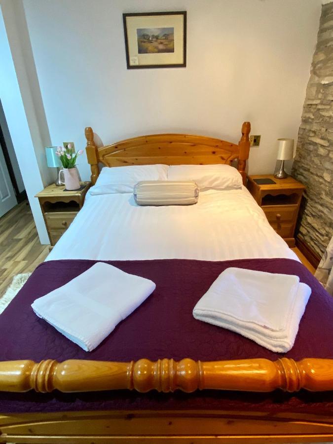 Seven Stars Inn Билт-Уэлс Экстерьер фото
