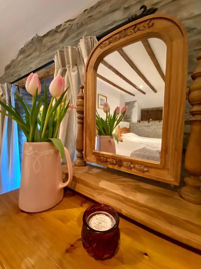 Seven Stars Inn Билт-Уэлс Экстерьер фото